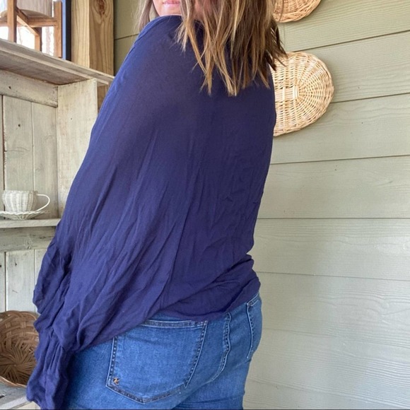 Altar’d State navy blue ruffle poncho top - Picture 7 of 8